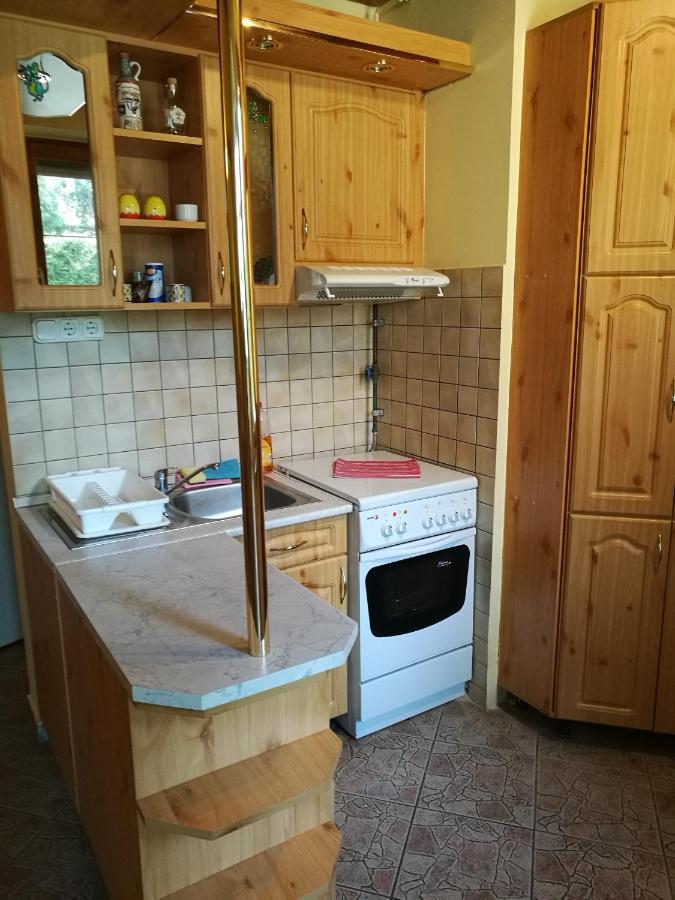 Gergely Vendeghaz Apartment Zirc Exterior foto
